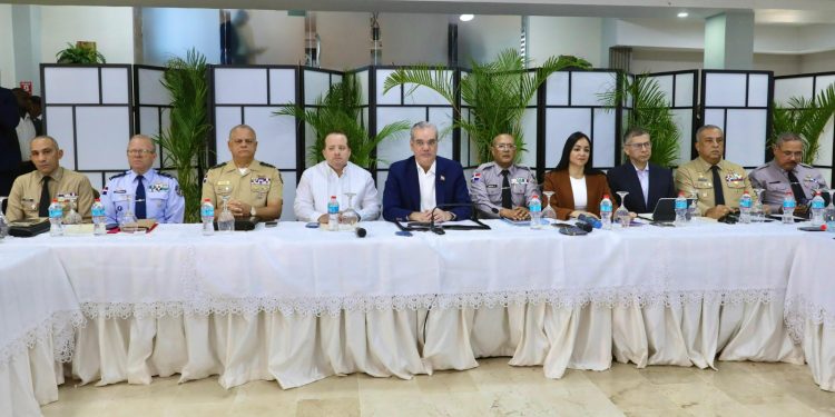 Abinader lidera nueva evaluación del Plan de Seguridad Ciudadana