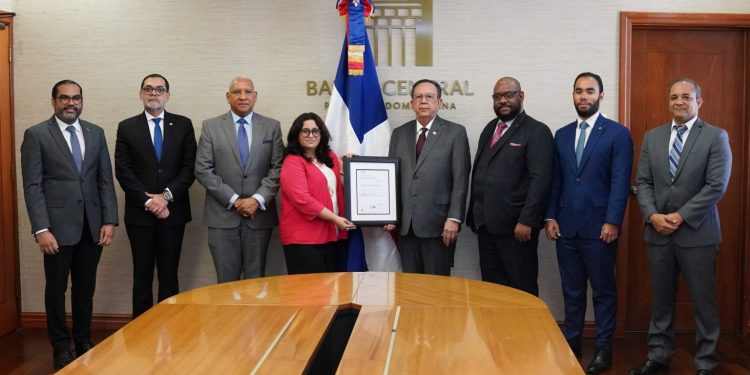 Banco Central amplía certificación internacional en ciberseguridad financiera