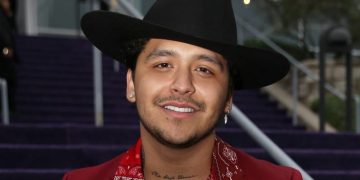 Posponen concierto de Christian Nodal en el Estadio Quisqueya por razones logísticas