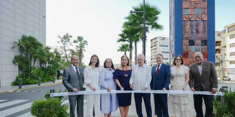 APAP inaugura Paseo de las Artes en Santiago