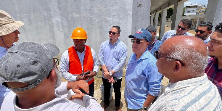 Gobierno acelera entrega de escuelas en Puerto Plata con el Plan “Aulas 24/7”