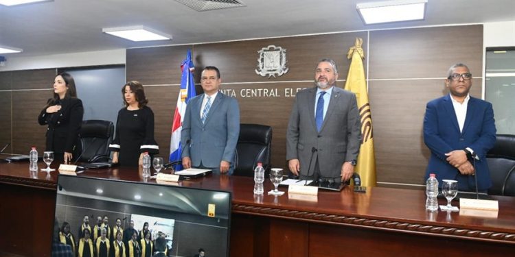 JCE lanza portal Onarec para transparentar datos del registro civil