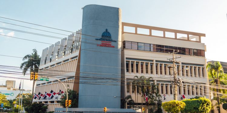 Gestión del MIVHED recibe aval de transparencia por parte de la Cámara de Cuentas