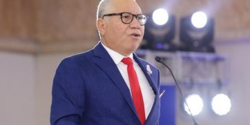 Fedodim llama a inversionistas a esperar reglamento de la Ley 368-22 antes de pagar permisos