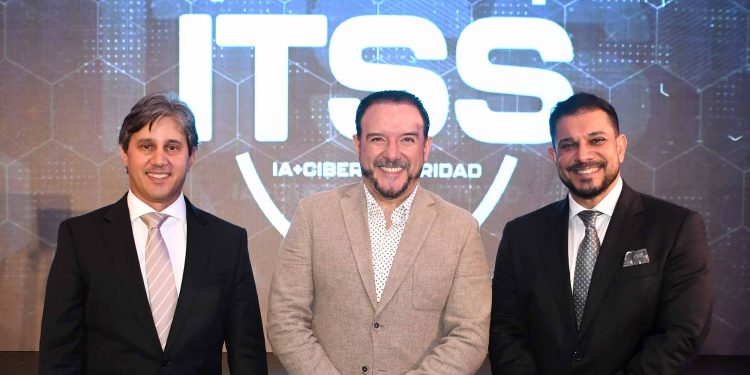 Expertos internacionales comparten innovaciones en ciberseguridad e inteligencia artificial en ITSS 2025