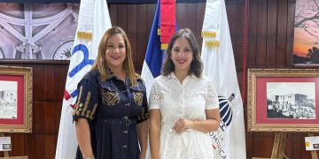 El Monumento de Santiago acoge exposición sobre el deterioro histórico del Alcázar de Colón