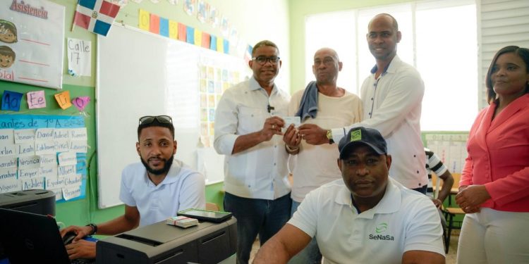Robert Polanco destaca enfoque humano del Gobierno de Abinader en jornadas sociales de La Romana