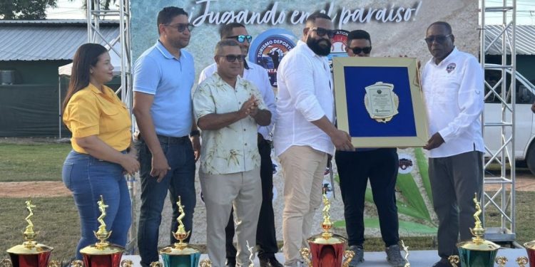 Arranca el Torneo Internacional de Béisbol Punta Cana con sabor a fiesta y unidad latinoamericana