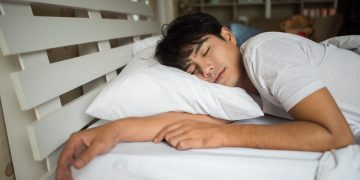 ¿Mucho calor? Dormir la siesta puede ayudarte a sobrellevarlo, según expertosLa siesta mejora la concentración, regula la presión arterial y ayuda al cuerpo a combatir el estrés térmico del verano