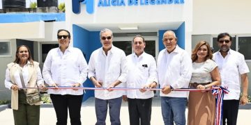 Villarivenses NYC agradecen presidente Abinader haya inaugurado hospital Villa Riva