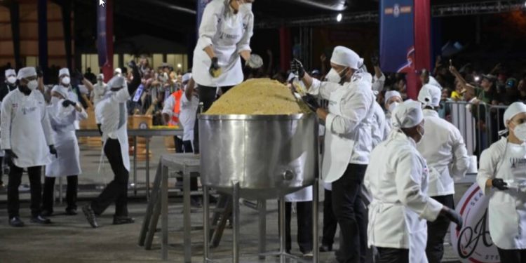 República Dominicana conquista el récord mundial con el mofongo más grande del planeta