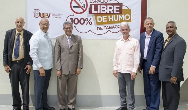 ADAT celebra compromiso universitario contra el tabaquismo