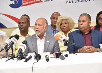 ADP alerta sobre déficit crítico de aulas y emplaza al Gobierno a actuar antes del inicio escolar