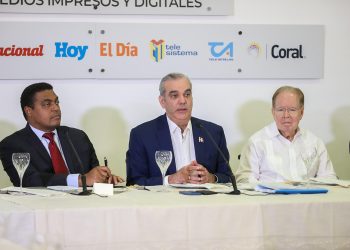 Abinader advierte que crisis haitiana ya es una amenaza de seguridad nacional