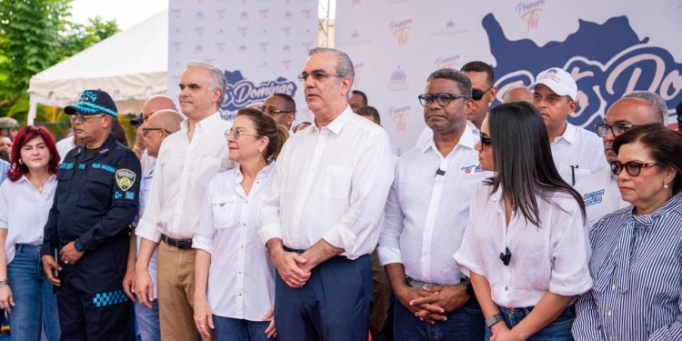 Abinader impulsa modelo de asistencia social sin clientelismo político en Capotillo