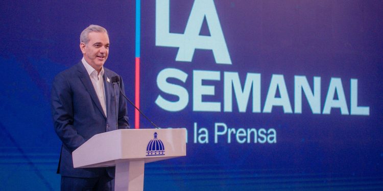 Abinader impulsa nueva era para la televisión pública dominicana