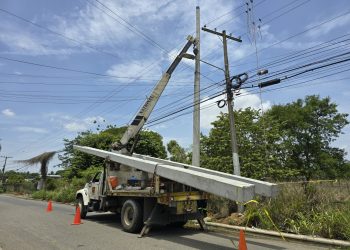 EDENORTE ejecuta millonaria inversión para rehabilitar redes eléctricas en Las Charcas, Santiago