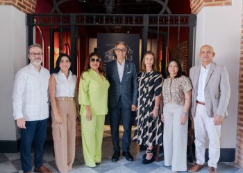 Banco Popular impulsa reflexión sobre identidad dominicana en encuentro con líderes del Cibao