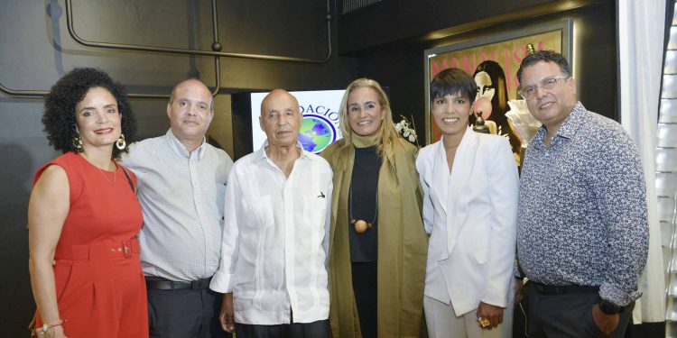 Fundación Oncoserv rinde homenaje póstumo a Ada Mercedes Gómez de Rosario