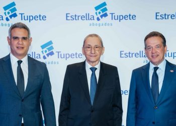 Estrella & Tupete celebra 22 años con obra que plasma su legado jurídico en la República Dominicana