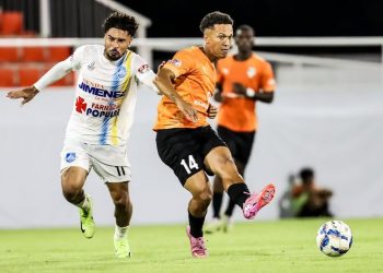 Cibao FC firma una remontada épica con dos goles en dos minutos