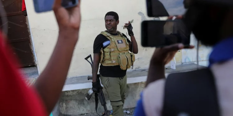 EE. UU. ofrece millonaria recompensa por capturar al temido líder haitiano “Barbecue”