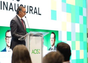 Santiago se convierte en epicentro de la seguridad laboral con apertura del 10.º Congreso Internacional de la ACIS