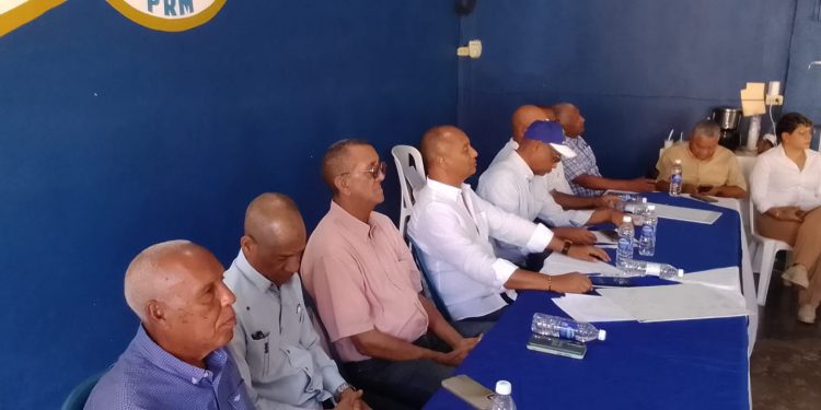 PRM reafirma compromiso con el campo durante encuentro agropecuario en San Juan de la Maguana