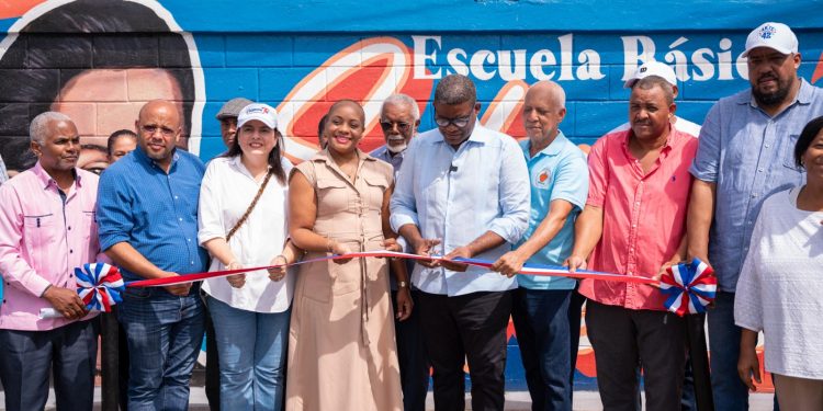 Propeep convierte a Capotillo en galería viva con la entrega del cuarto Paseo de los Colores