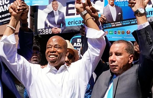 Dominicanos NYC ven paso de avance alcalde Adams recibiera apoyo ex gobernador David Paterson