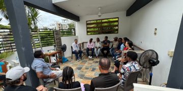 Abel Martínez denuncia corrupción en SENASA y la compara con el colapso del sector eléctrico
