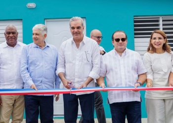 Abinader impulsa desarrollo de Puerto Plata con entrega de puente, viviendas, escuelas y centro técnico