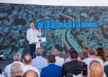 Abinader resalta avances en saneamiento del Arroyo Gurabo, con un 80% de ejecución