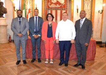 Cooperativistas dominicanos fortalecen vínculos con instituciones italianas en Génova