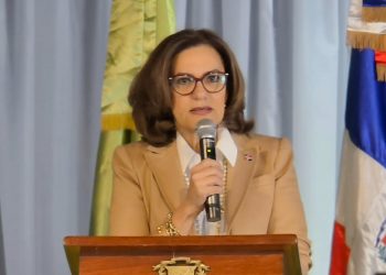 Angelita Peña asume presidencia del Partido Verde Dominicano