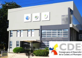 Polémica en el CDES por intento de reducir membresía de organizaciones sociales