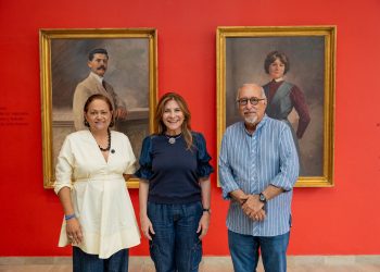 Carolina Mejía resalta desde Santiago la necesidad de más espacios culturales en el país