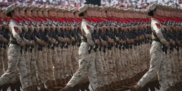 China exhibe poderío militar en un histórico desfile por el 80.º aniversario de la victoria en la Segunda Guerra Mundial