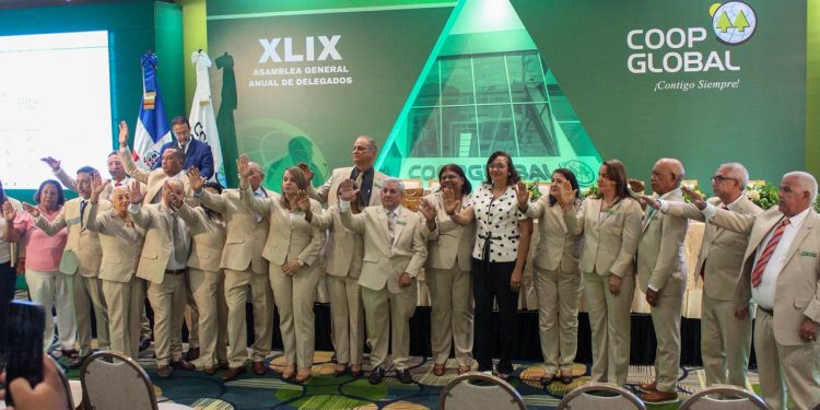 Coopglobal celebra Asamblea 2024 y exhibe sólido crecimiento financiero y social