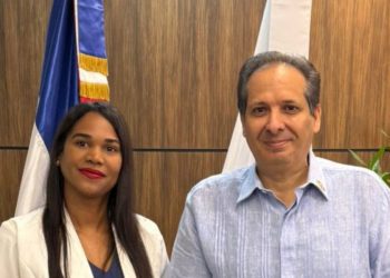 Doralish Pérez Santana asume como nueva directora provincial de Salud en Independencia