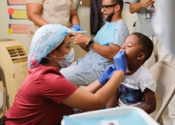Fundación GBC lleva salud y esperanza a familias de Santo Domingo Este