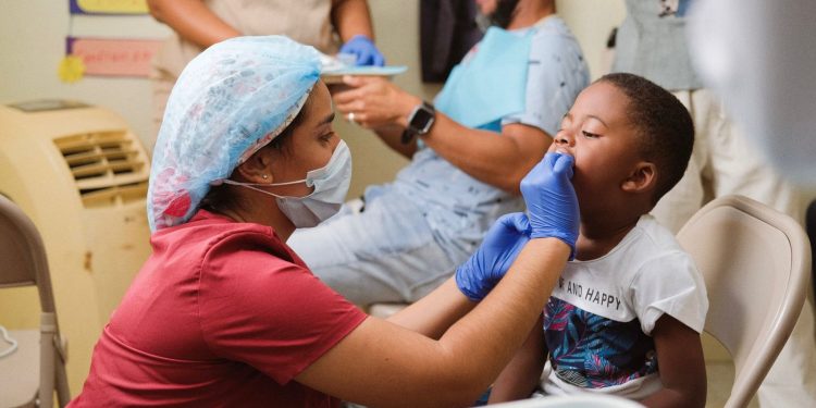 Fundación GBC lleva salud y esperanza a familias de Santo Domingo Este