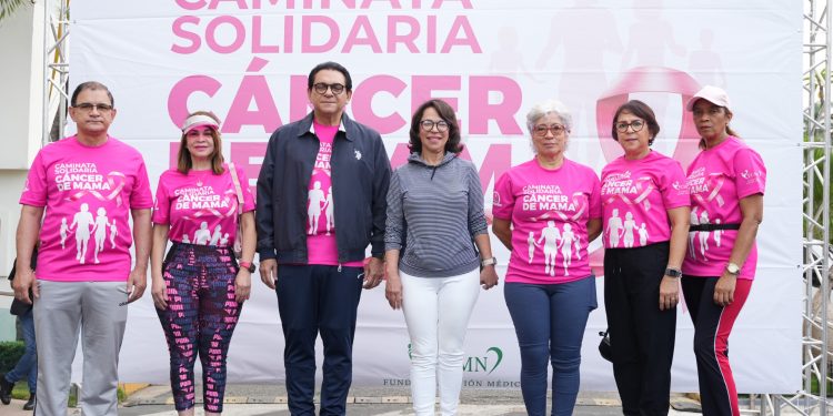 Fundación Unión Médica impulsa caminata rosa por la vida