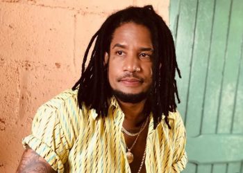 Vakeró celebra su primera nominación a los Latin Grammy junto a J Noa