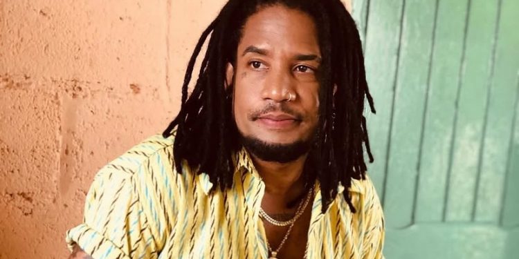 Vakeró celebra su primera nominación a los Latin Grammy junto a J Noa