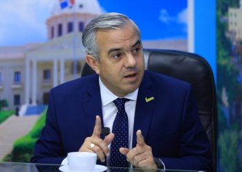 Iván Hernández resalta rol del tabaco en la economía nacional y los cambios en Santiago