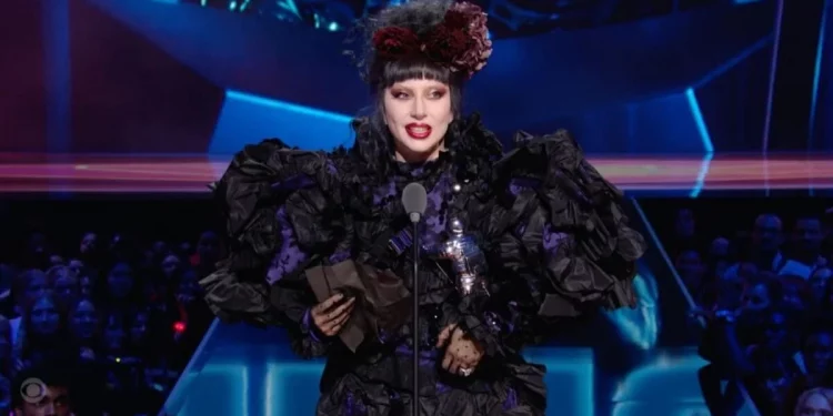 Lady Gaga brilla en los MTV Video Music Awards 2025