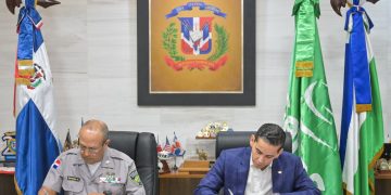 SeNaSa y la Policía Nacional garantizan mayores beneficios de salud a pensionados con acuerdo histórico