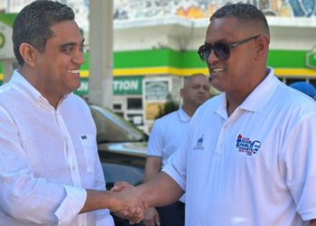 Ministro Deportes RD destaca en NY cualidades humanas y deportivas de Roberto Rojas