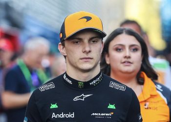 Piastri devuelve posición a Norris y demuestra grandeza en la pista